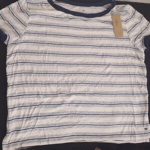 American Eagle Sexy and Soft T size L